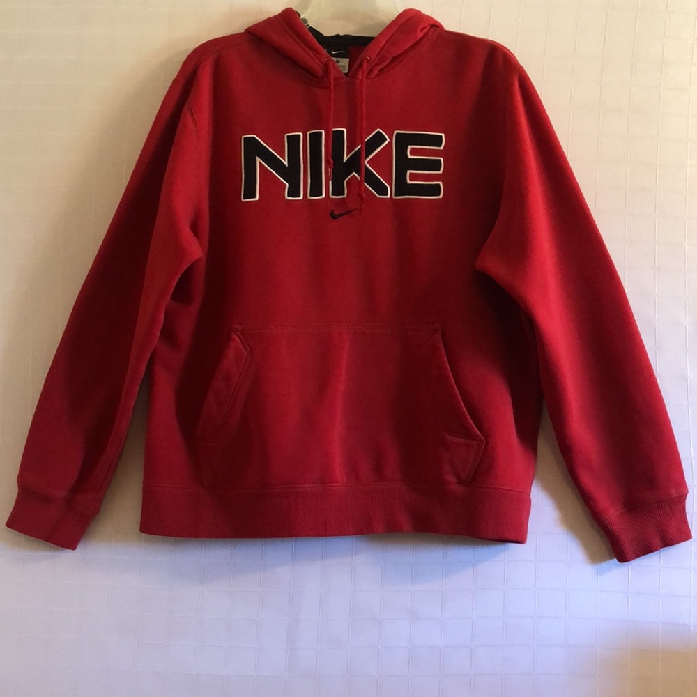 Nike hooded pullover
